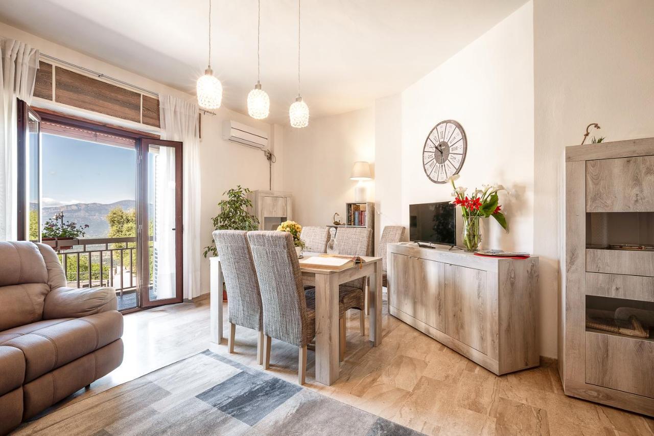 A Su Santu Nigola Apartment Baunei Luaran gambar